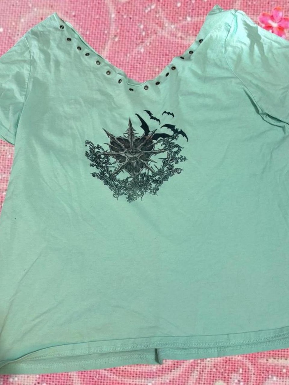 Women's Mint Green Graphic Scoop Neck Top
